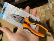 Плоскогубцы комбинированные 150мм  Китай